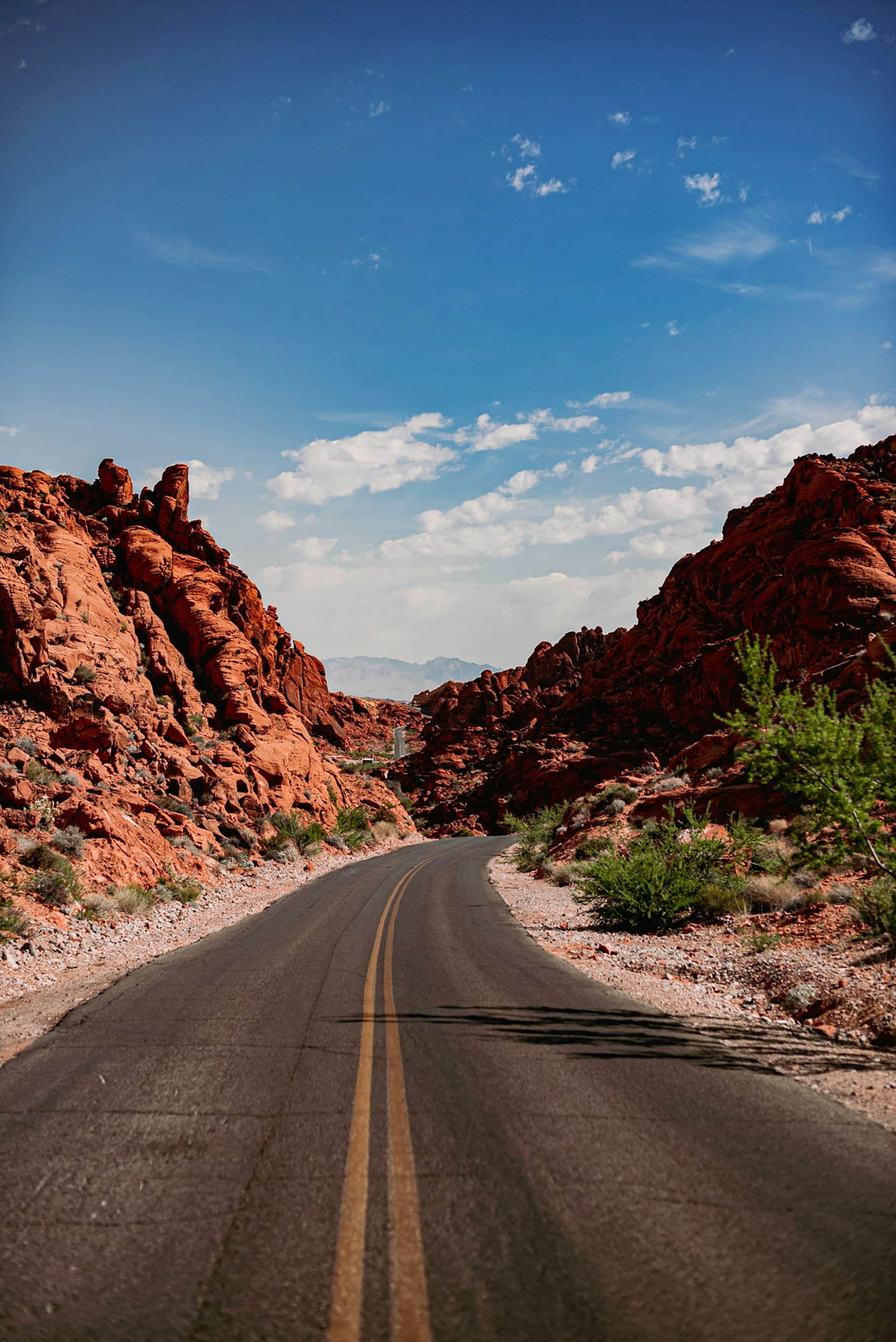 A smooth paved overlook with red-rock views in Sedona